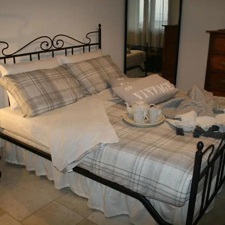 Semesterbostad Casa Loconte