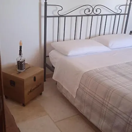 Semesterbostad Casa Loconte *